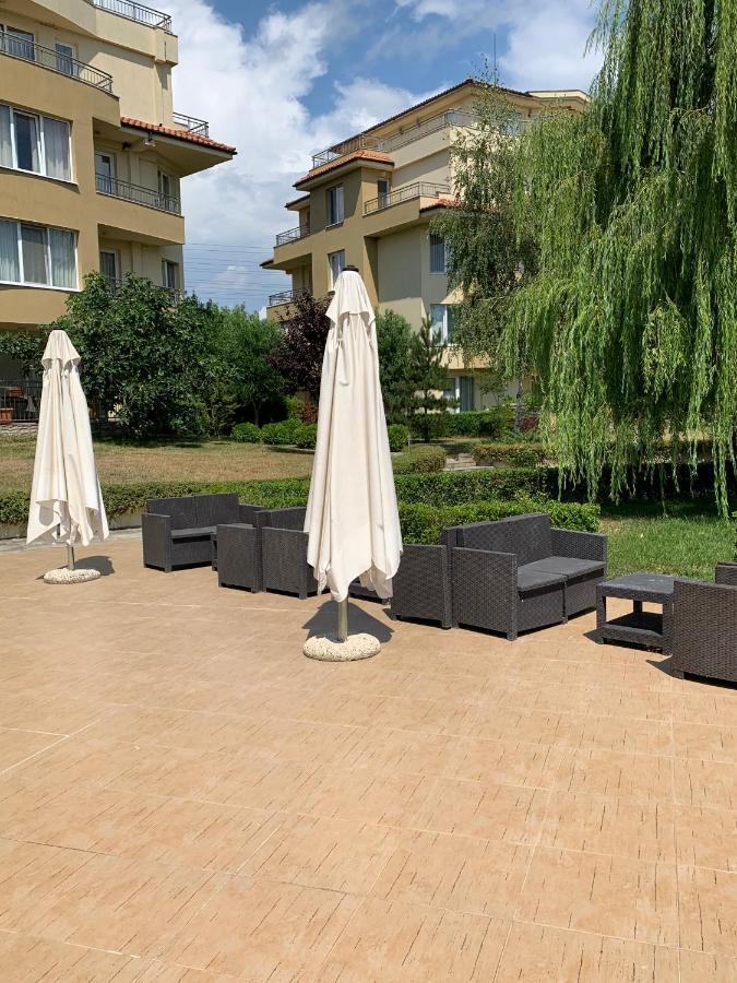 Аппартамент Pines Beach Resort Byala  Exterior photo