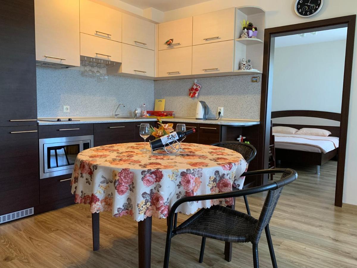 Аппартамент Pines Beach Resort Byala  Exterior photo